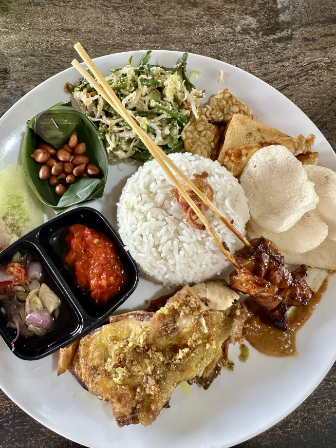 Green Terrace Warung