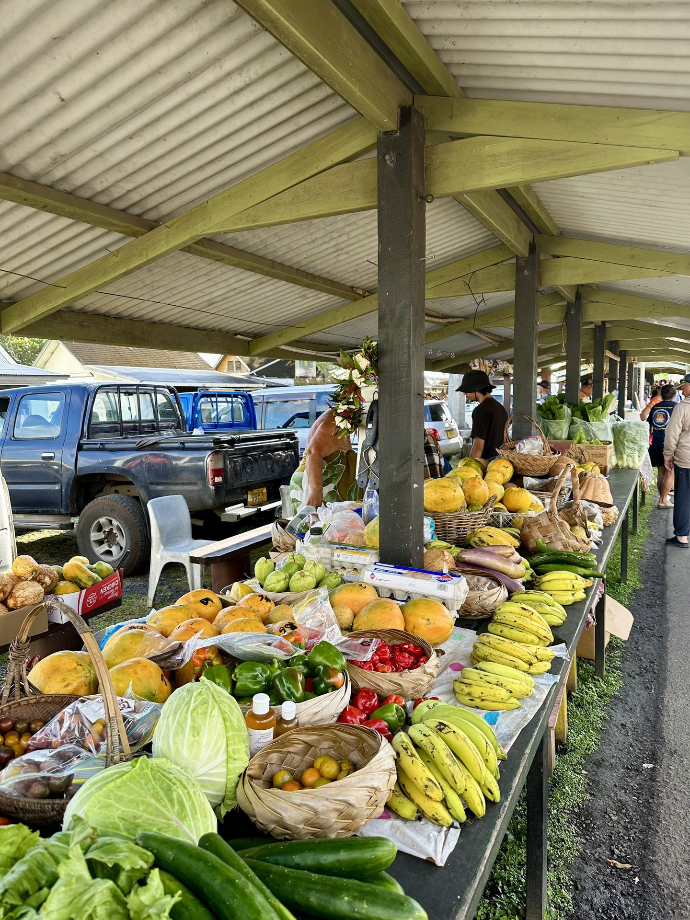 Punanga Nui Market