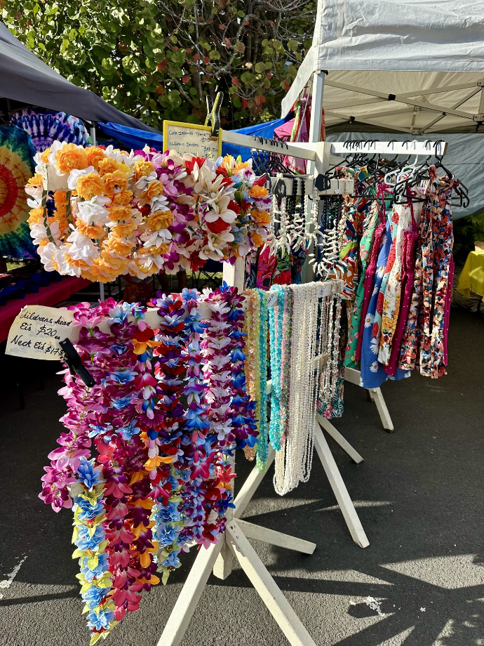 Punanga Nui Market