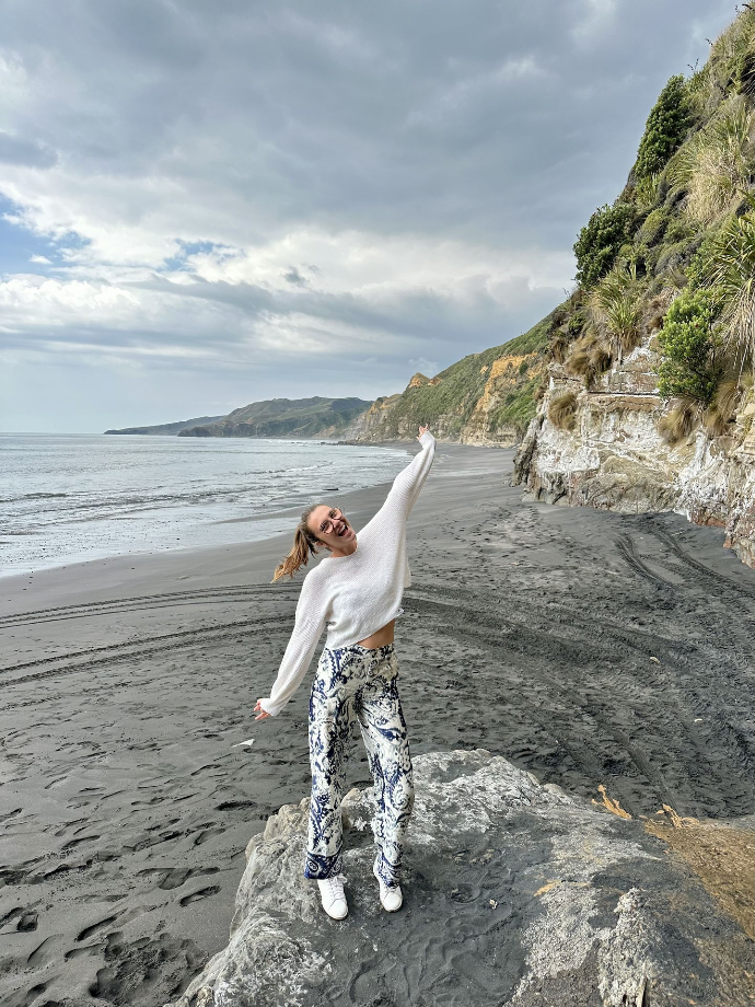 Waikahau Tunnel Beach
